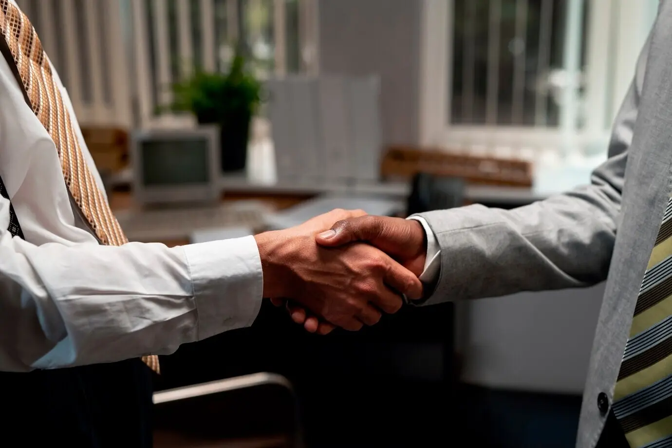 Vintage-style office workers with desk jobs